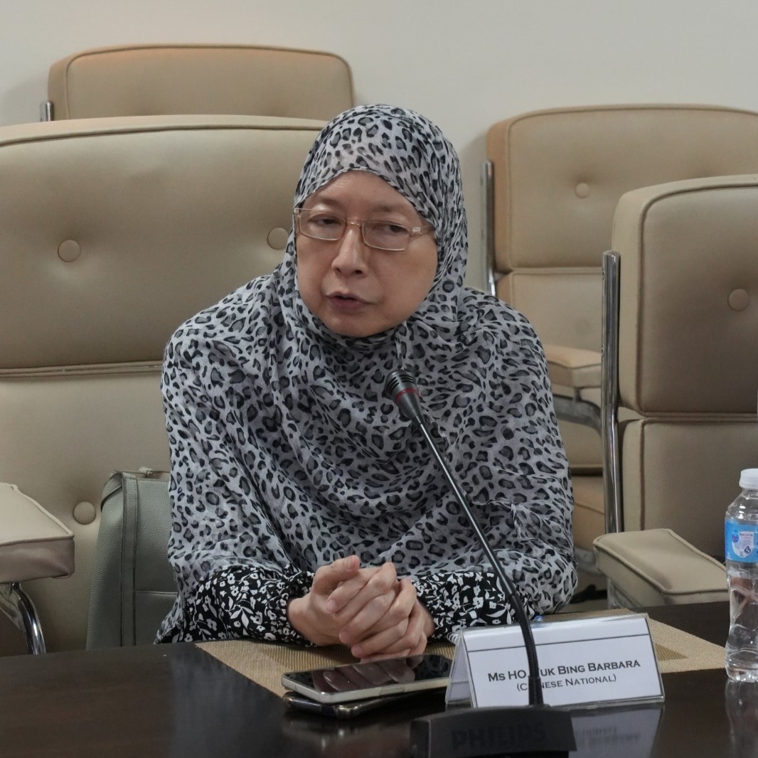 Ms. HO, Yuk Bing Barbara
